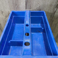 Plastic Grooming Tote *gc, dirty, scrapes, scratches, gunk, hair
