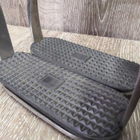 Flat Light Stirrup Irons, grips *vgc, mnr dirt, scrapes, rubs & scratches
