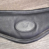 Thick Padded Leather Anatomical Short - Dressage Girth, 2x els *gc, mnr dirt, film, residue & creases, hollow spots
