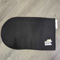Gel Half Pad *vgc, clean, mnr hair, puckers, v. mnr dirt
