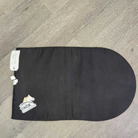 Gel Half Pad *vgc, clean, mnr hair, puckers, v. mnr dirt
