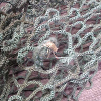 Slow Feed Square Bale Hay Net - Day Net *gc, clean, v.faded, stains, rubs, chews
