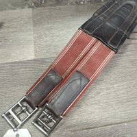 Padded Anatomical Girth, 2x els, x3 d rings *vgc/gc, mnr hair, creases, dirt, scuffs, dry
