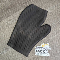 Double Sided Pimple Curry Mitt *gc, dirty, faded
