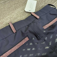 Sticky Euro Seat Breeches *vgc, knee faded & rubs

