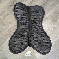 Shimmable Quilt & Non-Slip Half Pad *xc, clean, mnr hair & pulled threads
