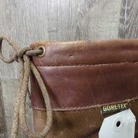 Short Country Boots *vgc, clean, mnr faded, rubs, scuffs & stains

