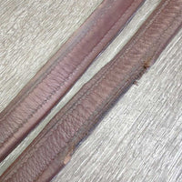 Soft Nylon Lined Stirrup Leathers *1: gc, clean, rubs, stains, dents & 1: fair, clean, torn, rubs
