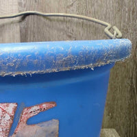 Flat Back Plastic Bucket *gc, clean, scuffed, scratches, faded, stains
