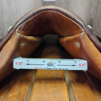 15 M *4.75" Intrepid Close Contact, 2 Billet Guards, Grey/Red Fleece Cover, Small Front Blocks, Foam Panels, Flaps: 11.5"L x 10.5"W Serial #: JG7503 15" M
