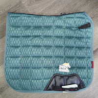 Quilt Mesh Dressage Pad *vgc, clean, mnr hair, dirt, pills, rubs, curled edges
