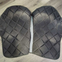 Quilt Jumper Pad *gc, dirt, mnr hair, unstitched, snags, puckers, rubs, faded?

