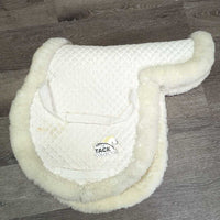 Quilt & Sheepskin Fitted Hunter Pad *gc/fair, clean, TEARS, bare spots, pilly, mnr hair, dingy, rubs, stains, puckers
