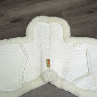 Quilt & Sheepskin Fitted Hunter Pad *gc/fair, clean, TEARS, bare spots, pilly, mnr hair, dingy, rubs, stains, puckers
