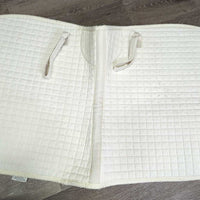 Quilt Dressage Pad *gc, clean, hairy, pilly, rubs, mnr dingy, stains, holes, puckers
