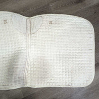 Quilt Dressage Pad *gc/fair, clean, hairy, pilly, holes, mnr dingy, stains, rubs, puckers

