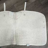Quilt Dressage Pad *fair, hairy, pilly, unstitched, holes, mnr stains, dingy, rubs threads

