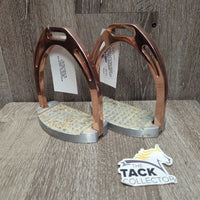 Wide Base Aluminum Stirrup Irons *gc, dirty, clumpy mud, scratches, scrapes, peeling, raised screw
