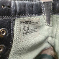 Lace Up Paddock Boots *vgc, clean, mnr scuffs, peeled inside, rubs & inner heel holes
