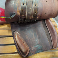 14" Adj *Med/Purple Gullet In *Measures 5.75" M/W R.Pessoa Pony XCH Close Contact, 2 Billet Guards, 2 Front & 2 Back Velcro Blocks, Tan Pessoa Cover, Foam Panels, Flaps: 10.5"L x 10"W Serial # 490009 SF 14
