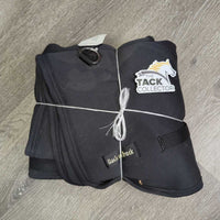 Back Warmer *gc, clean, faded, mnr rubs, pills, hair, dirt, stains
