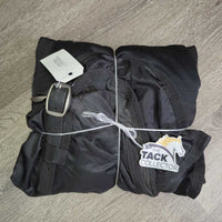 Mesh Stable Sheet, 0 legs/tail *vgc, mnr film, pills, hair, threads, rubs, shavings, dirt
