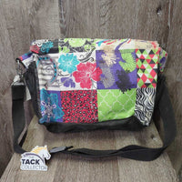 Hanging Grooming Bag - Tote, Hanging & Shoulder Straps *vgc, clean, mnr hay & grass
