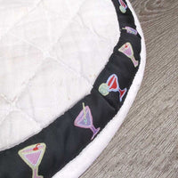 Quilt Jumper Pad, ribbon *fair, clean, dingy, stains, puckers, pilly, mnr hair, holey edges, threads, curled edges, rubs
