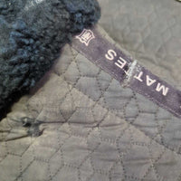 Quilt & Sheepskin Half Pad, Rolled Edge *fair, dirty, stains, v.thin & holey pommel, clumpy, older, discolored
