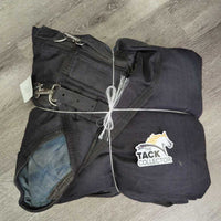 300g Hvy High Neck Winter Blanket, 2 legs, bag *gc, v.dirty, film, mnr wpf, rubs, pills, tiny hole, threads & fading, smells, cracking logo
