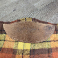 Western Pad *gc, hairy, dirty, film, tear, mnr rubs, threads, pills, snags, scuffs, lumpy
