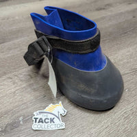 1 Only Poultice Boot *gc, mnr dirt, residue, scuffed, scratches, slices, rubbed toe
