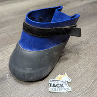 1 Only Poultice Boot *gc, mnr dirt, residue, scuffed, scratches, slices, rubbed toe
