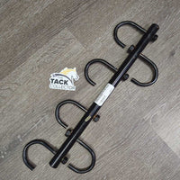 4 Hook Bridle Rack *gc, paint chips, rust, residue, mnr hair, uneven welds/ends
