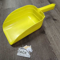 Large Feed Scoop Plastic Feed Scoop *vgc , clean, mnr dusty
