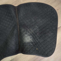 Quilt Jumper Pad, piping *vgc, clean, mnr residue, hair, pills, faded, puckers, rubs
