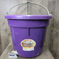 Flat Back Plastic Bucket *vgc, clean, mnr scratches, scuffs & chews, rust
