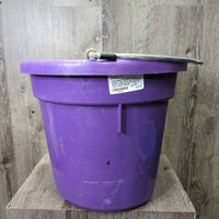 Flat Back Plastic Bucket *vgc, clean, mnr scratches, scuffs & chews, rust
