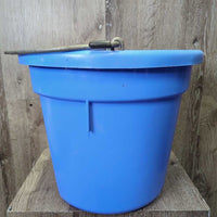 Flat Back Plastic Bucket *vgc, clean, mnr scratches, scuffs & chews, rust

