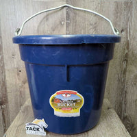 Flat Back Plastic Bucket *vgc, clean, mnr scratches, scuffs & chews, rust
