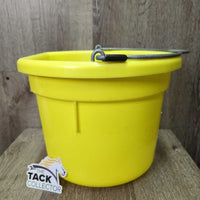Flat Back Plastic Bucket *vgc, clean, mnr scratches, scuffs & chews, rust
