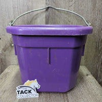Flat Back Plastic Bucket *vgc, clean, mnr scratches, scuffs & chews, rust
