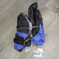 Nylon Stable Sheet, 2 legs, tail *vgc, clean, mnr threads, hair, puckers
