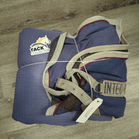 Med?Hvy Winter Blanket, 2 legs *gc, clean, v.faded, discolored, snags, hair, stains, older, 0 wpf
