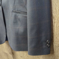 Show Jacket, buttons *vgc, loose thread
