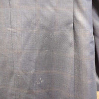Show Jacket, buttons *vgc, loose thread
