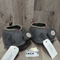 2 Hoof Boots, box (fits 1), tags, x2 replacement velcro *vgc/gc, older, clean, rubs, frays, scrapes, mnr edge tears, dirt
