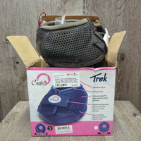 2 Hoof Boots, box (fits 1), tags, x2 replacement velcro *vgc/gc, older, clean, rubs, frays, scrapes, mnr edge tears, dirt
