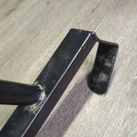 Stall Mount 2 Saddle Rack, 2 Caps *vgc, mnr scuffs, dirt, bent hook, peeled paint
