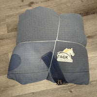 Med?Hvy Winter Blanket. 2 legs *gc.fair, v.faded, holes, snags, repairs, rubs, pills, clean, hair, NO wpf, torn & frayed edges, discolored
